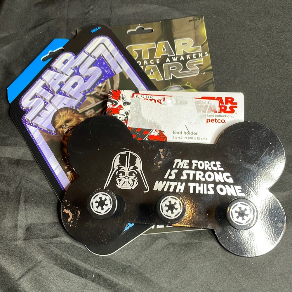 Star Wars Lead Holder/Coat Hanger‎ + Stickers, Flaws